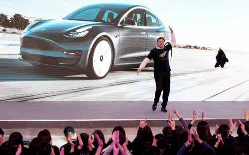 Tesla обошла по стоимости Ford и GM вместе взятые