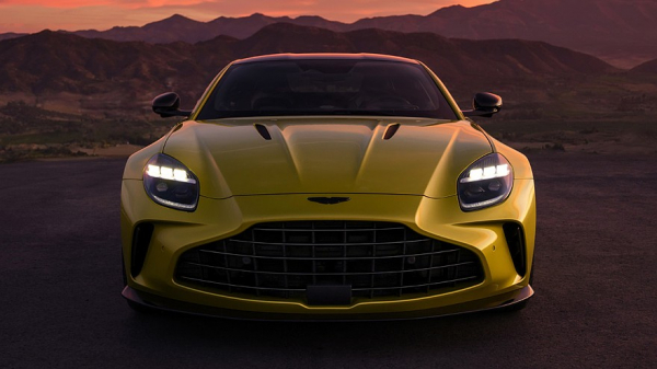 Aston Martin рассекретил новый Vantage: спорткар получил 665-сильный битурбомотор V8