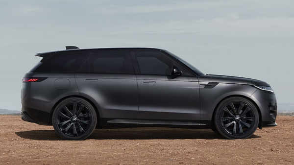 Внедорожник Range Rover Sport обзавёлся новой тёмной версией