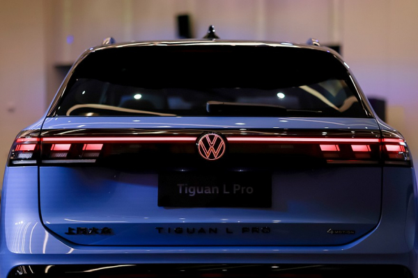 Кроссовер Volkswagen Tiguan L Pro отличился салоном и не только
