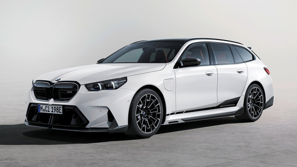 Очень тяжёлый люкс: представлен первый в истории гибридный BMW M5 Touring