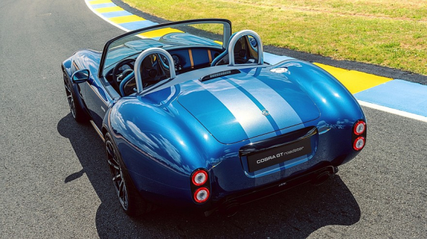 Встречаем AC Cobra GT Coupe: дороже и мощнее, чем родственный родстер