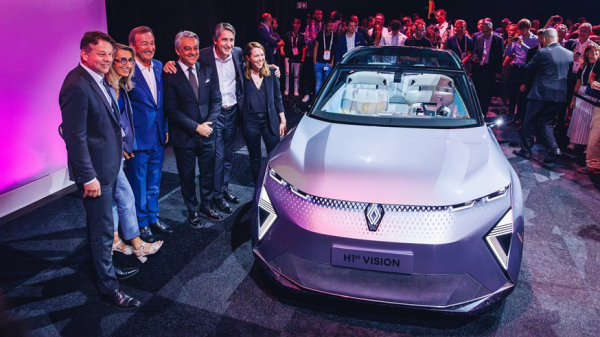 Концепт-кар H1st Vision демонстрирует технологии, которые планирует использовать Renault 