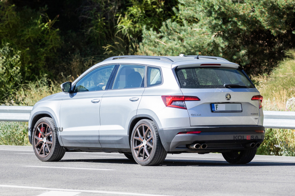 Родственник Cupra Ateca: Skoda может выпустить «заряженный» кроссовер Karoq RS