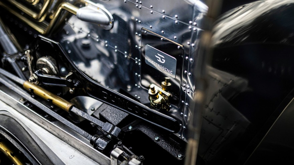 Электромод Electrogenic на базе Rolls-Royce Phantom II для звезды «Игры престолов»