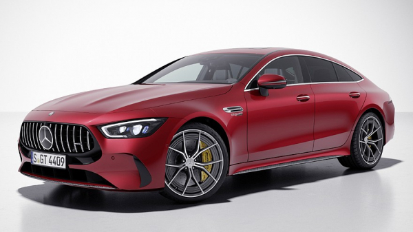 Новый Mercedes-AMG GT EV 2026