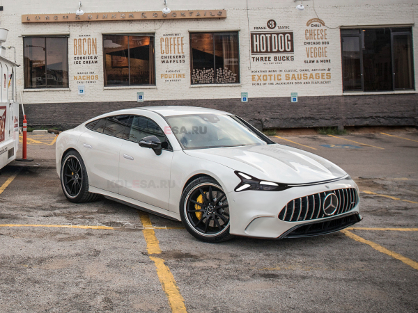 Новый Mercedes-AMG GT EV 2026